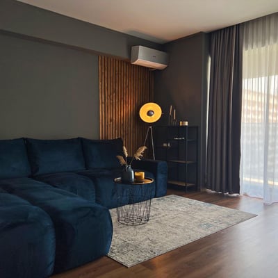 Аренда современной 2-комнатной квартиры с отдельной кухней, 77 м², Мамая, Констанца, Румыния